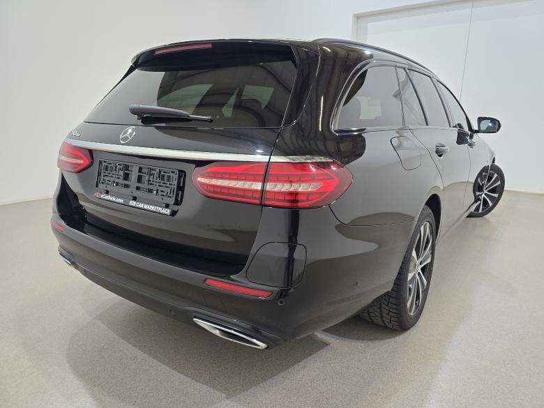 Mercedes E300de Facelift Plug-In Hybrid Aut. LED-Xenon Widescreen Distronic Burmester Ambient Navi Sport-Leather KeylessGo Сamera Klima PDC ... #4