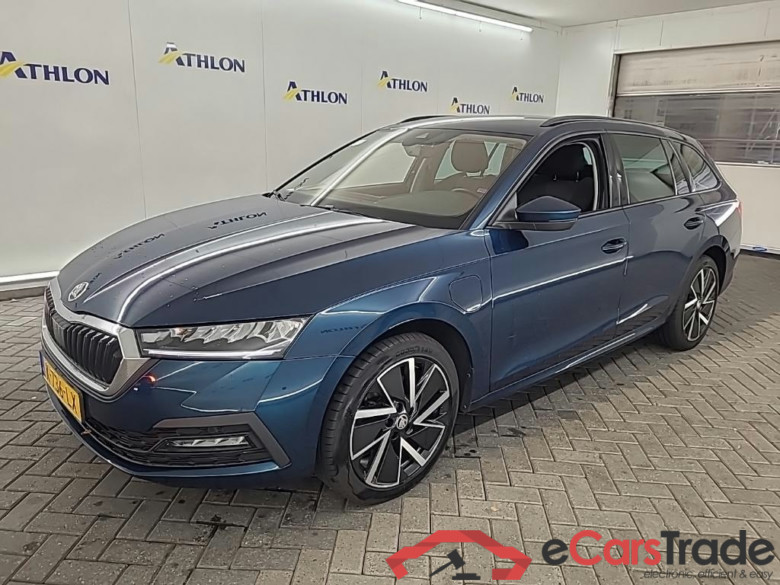 SKODA Octavia Combi 1.4 TSI iV PHEV DSG Business Edition 5D 150kW #1