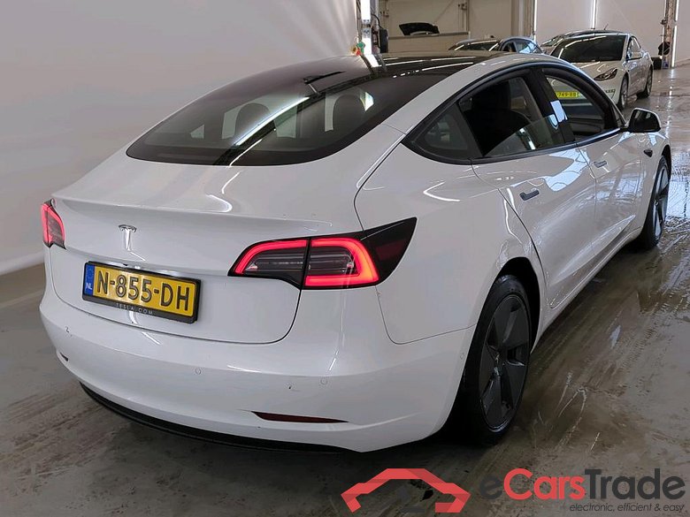 Tesla Model 3 Standard Range Plus RWD 4d #2
