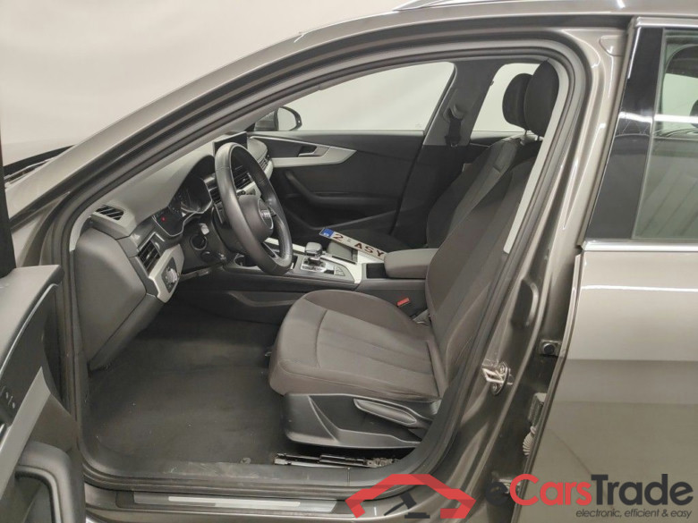 Audi A4 Avant 2.0 30 TDi 100kW S tronic Business Ed 5d #3