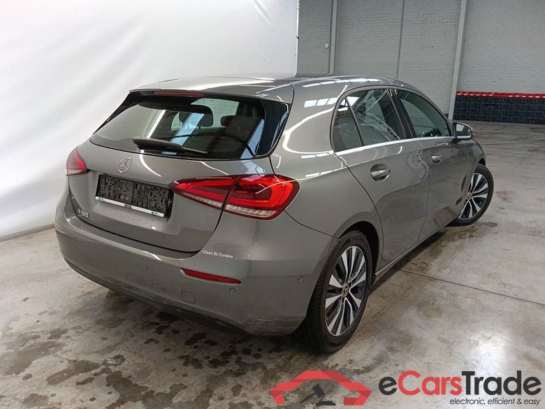 Mercedes-Benz A-Klasse A 160 5d #2