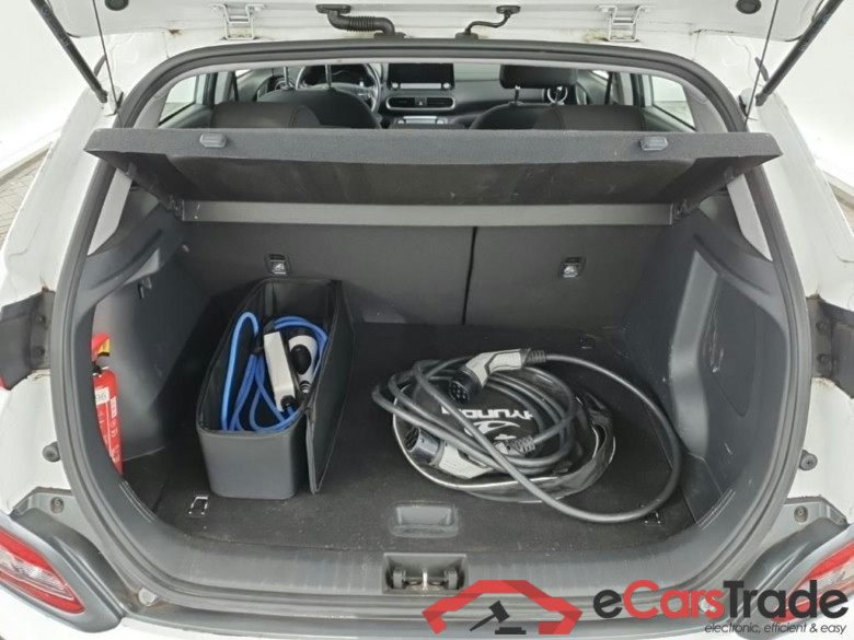 HYUNDAI Kona Comfort Electric 64 kWh 5D #5
