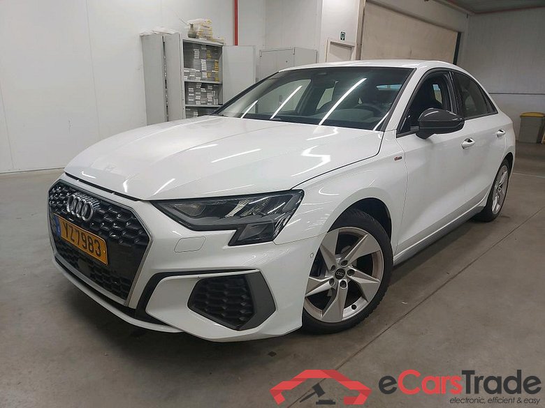 AUDI - AUD A3 BERLINE 35 TFSI 150PK S-Tronic S Line & Pack Business Plus & Style Carbon & Assistance & Smartphone Interface & Rear View Camera  * PETROL *