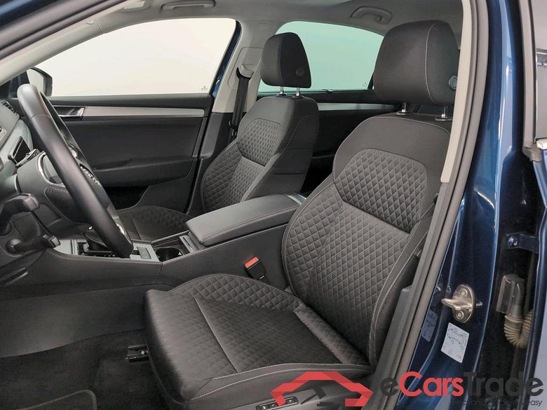 SKODA SUPERB 2.0 CRTDI 90KW DSG7 AMBITION #5