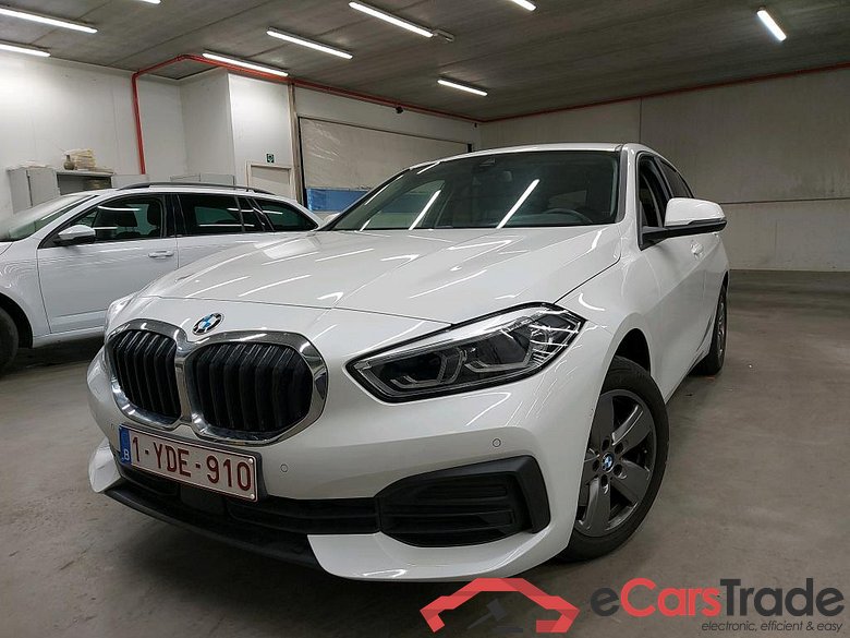 BMW - BMW 1 HATCH 116d 116PK Advantage Pack Business With HEated Seats & Live CockPit Nav Plus & Parking Assistant Pack #1