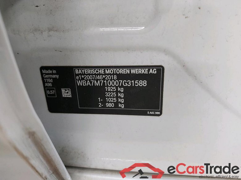 BMW - BMW 1 HATCH 116d 116PK Advantage Pack Business With HEated Seats & Live CockPit Nav Plus & Parking Assistant Pack #6