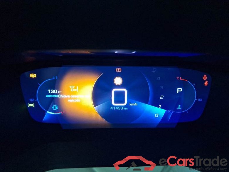 PEUGEOT 2008 / 2019 / 5P / CROSSOVER PURETECH 130 EAT8 GT S/S AUT. #4