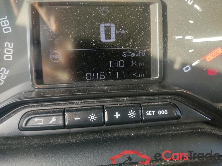 C3 Aircross C-Series 1.2 PureTech 110CV MT6 E6d #5