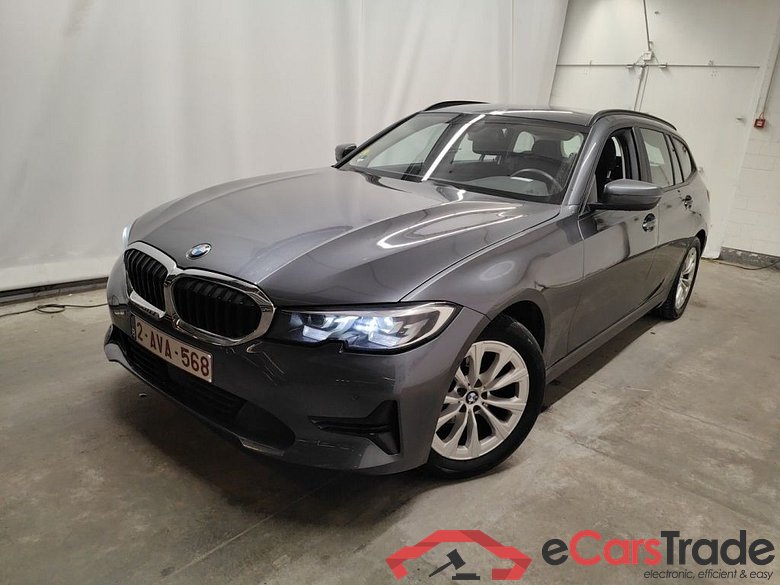 BMW 3 Reeks Touring 318dA (100 kW) 5d