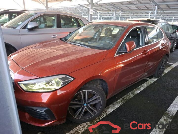 BMW 116 Design Aut. LED-Xenon LC-Pro Navi KeylessGo Camera Klima PDC ...