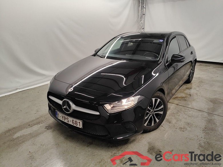 Mercedes-Benz A-Klasse A 180 Business Solution Aut. 5d #1