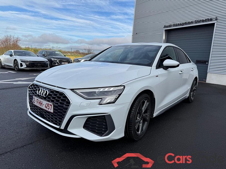 AUDI A3 Sedan Audi A3 Berline Sport Edition 35 TFSI 110(150) kW(pk) S tronic