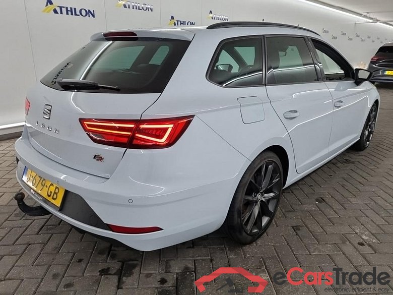 SEAT Leon ST 1.5 TSI FR Ultimate Edition Black DSG 5D 110kW #3