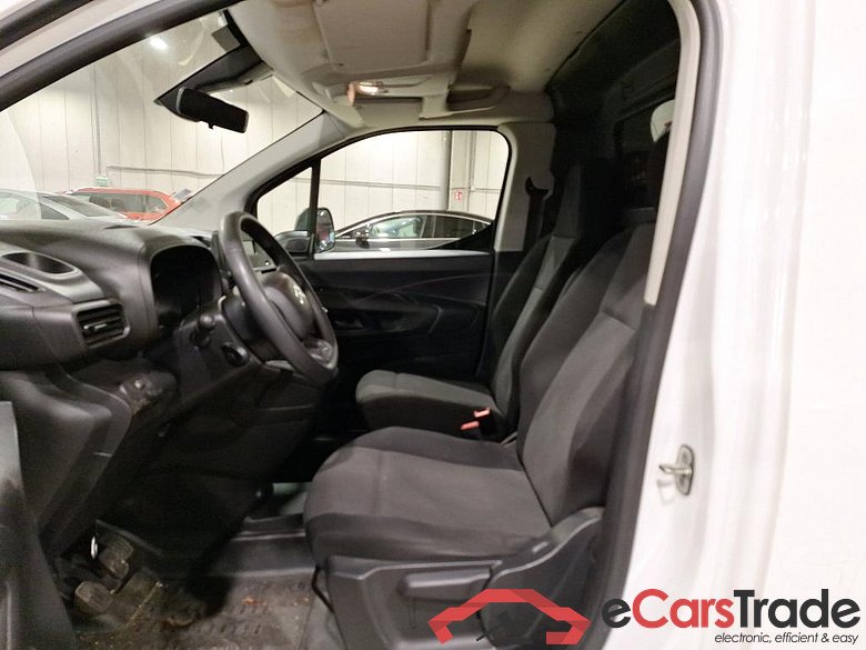 CITROAu2039N BERLINGO 1.2 PURETECH 110 S-S M LIGHT CLUB #5