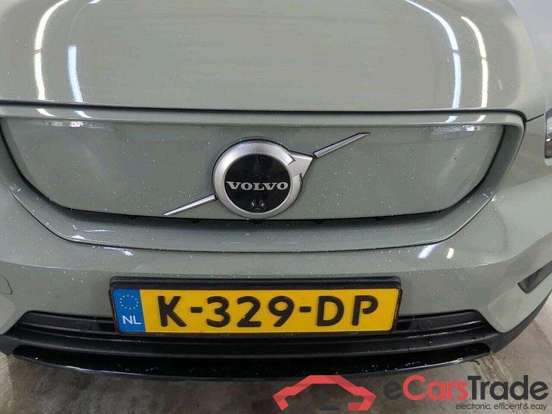 VOLVO XC40 Recharge P8 AWD RDes #5