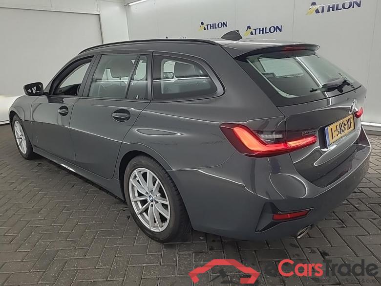 BMW 3-serie Touring 320iA 5D 135kW #4