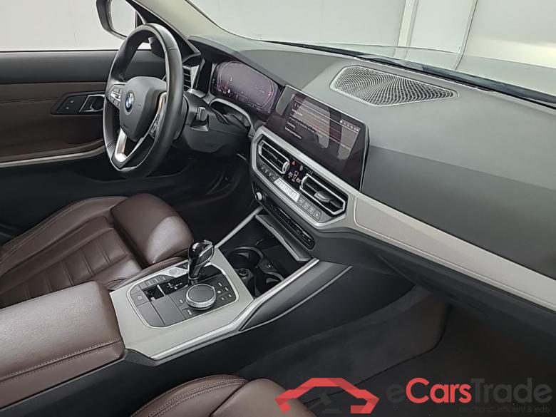 BMW 3-serie Touring 320iA 5D 135kW #6
