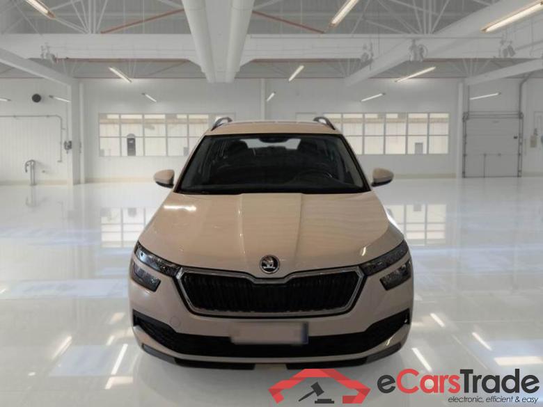 SKODA KAMIQ / 2019 / 5P / SUV 1.6 TDI 85KW AMBITION DSG #6
