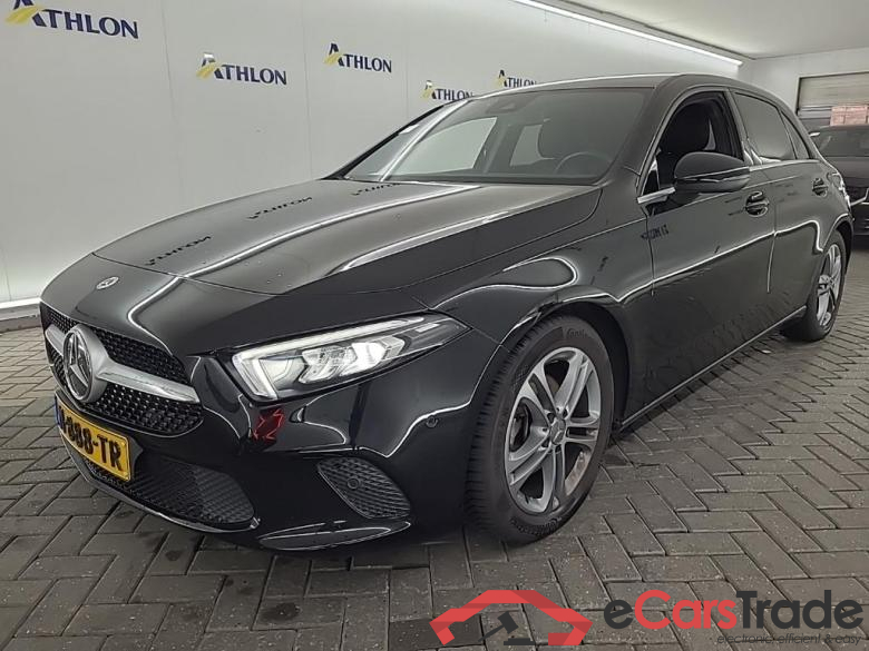 MERCEDES-BENZ A-klasse A 180 7G-DCT Business Solution 5D 100kW