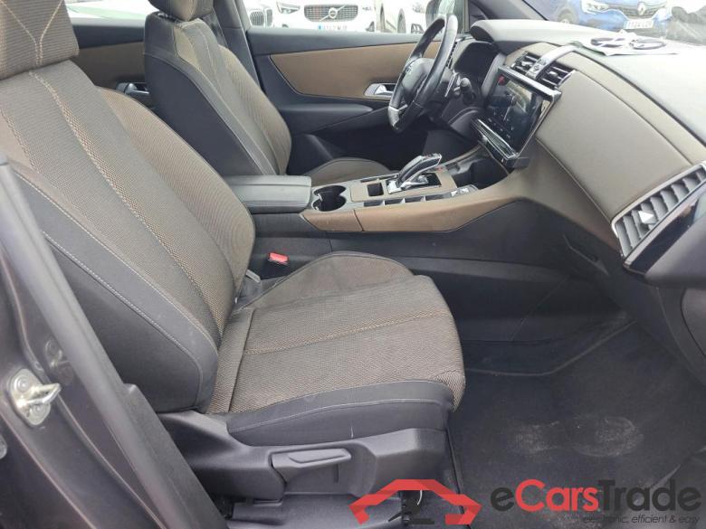 DS DS 7 Crossback / 2017 / 5P / todoterreno BlueHDi DE 96kW (130CV) Auto. CHIC (AC) #6