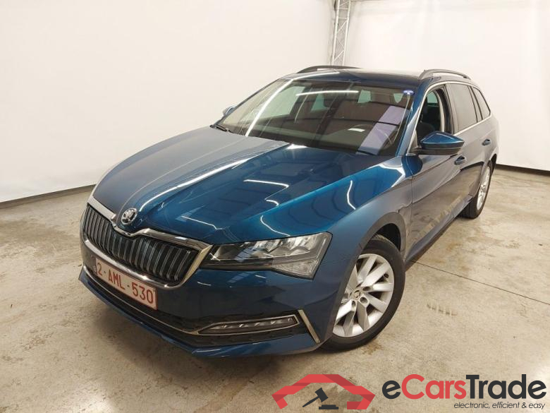 Skoda Superb Combi 1.4 TSI iV 160kW DSG6 Clever 5d