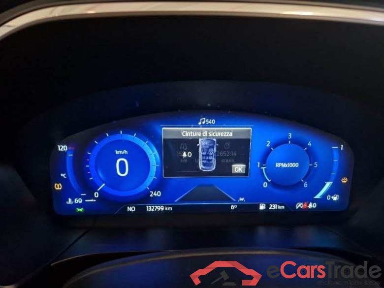 FORD KUGA / 2019 / 5P / SUV 2.0 ECOBLUE MHEV 150CV 2WD TITANIUM #4