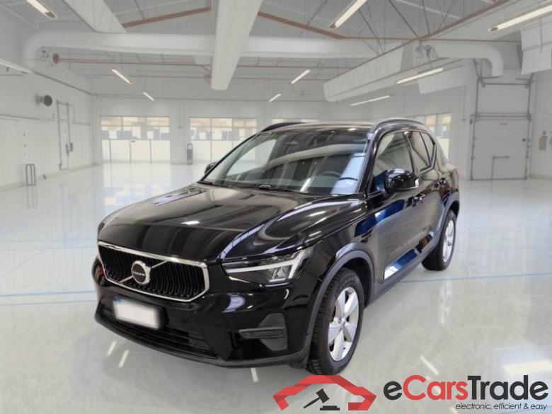 VOLVO XC40 / 2021 / 5P / SUV B3 AUTOMATICO ESSENTIAL #1