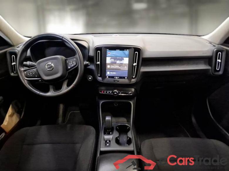 VOLVO XC40 / 2021 / 5P / SUV B3 AUTOMATICO ESSENTIAL #3
