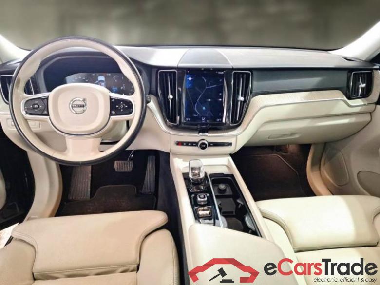 VOLVO XC60 / 2017 / 5P / SUV B5 D AWD AUTOMATICO INSCRIPTION #3