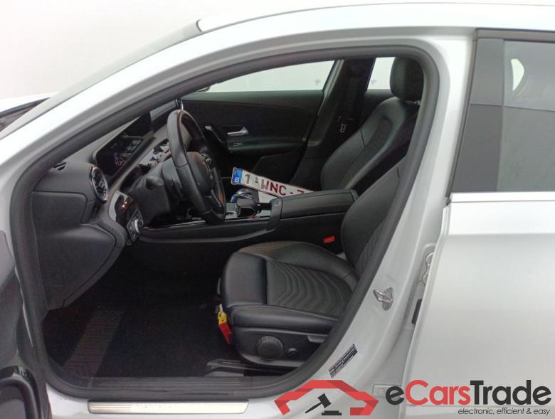 Mercedes-Benz A-Klasse A 180 d Business Solution 5d #3