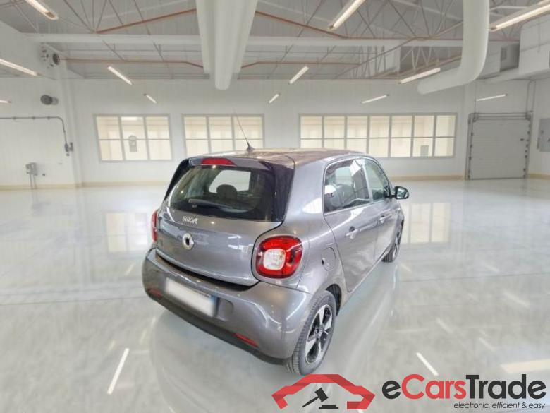 SMART FORFOUR / 2019 / 5P / BERLINA EQ 60KW PASSION #2