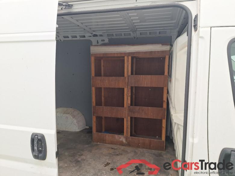 Peugeot, _Boxer '14, Peugeot Boxer 2.2 BlueHDi S&S 140 Premium 335 L2H2 #4
