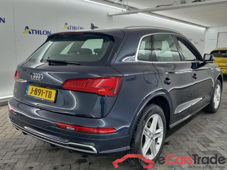 AUDI Q5 50 TFSI e quattro S tronic S Edition 5D 220kW #3