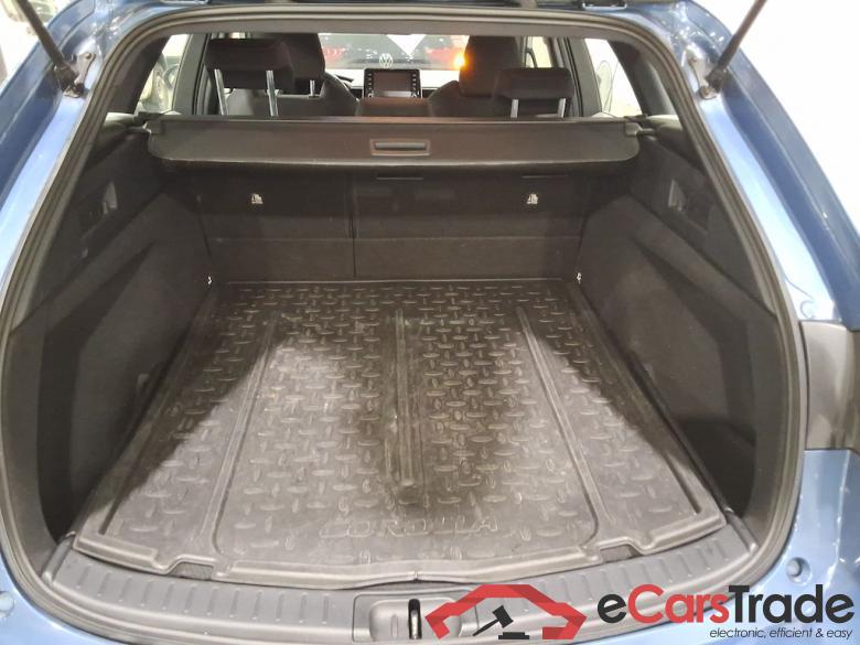 TOYOTA COROLLA TOURING SPORTS - 2019 1.8 Hybrid Dynamic Plus e-CVT #3