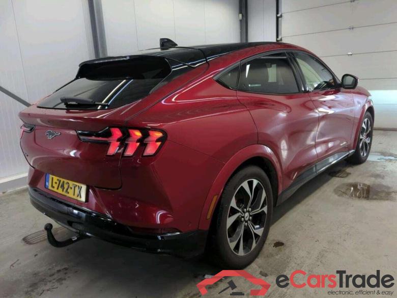 FORD Mustang Mach-E Ext. FE AWD 98 kWh #2