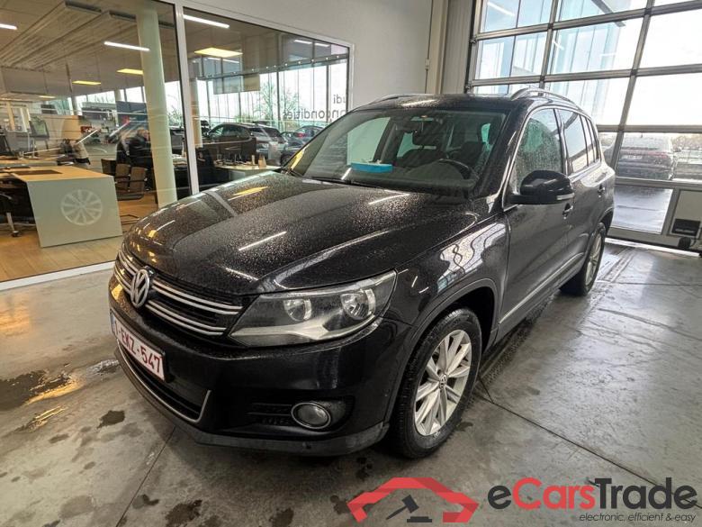 VOLKSWAGEN Tiguan Tiguan Sport & Style 2.0 TDI BlueMotion Technology 81 kW (110 ch) 6 vitesses manuel #1