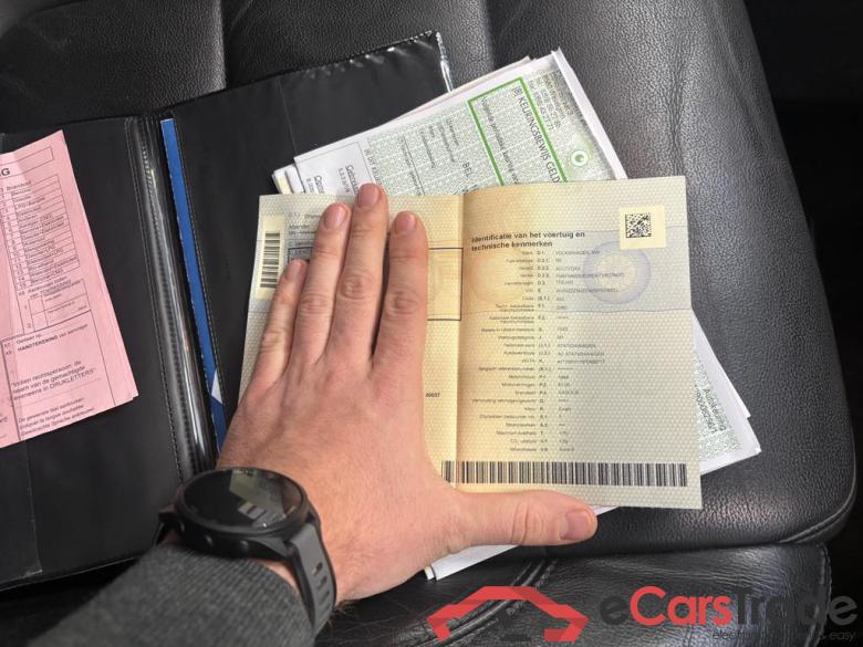 VOLKSWAGEN Tiguan Tiguan Sport & Style 2.0 TDI BlueMotion Technology 81 kW (110 ch) 6 vitesses manuel #5