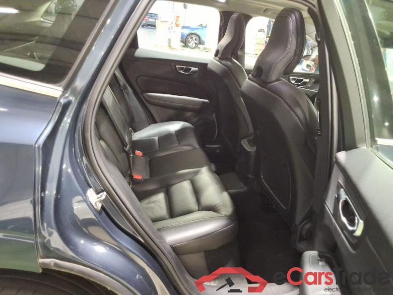 VOLVO XC60 2.0 T6 RECHARGE GEARTR INSCRIPTION EXPR. #5