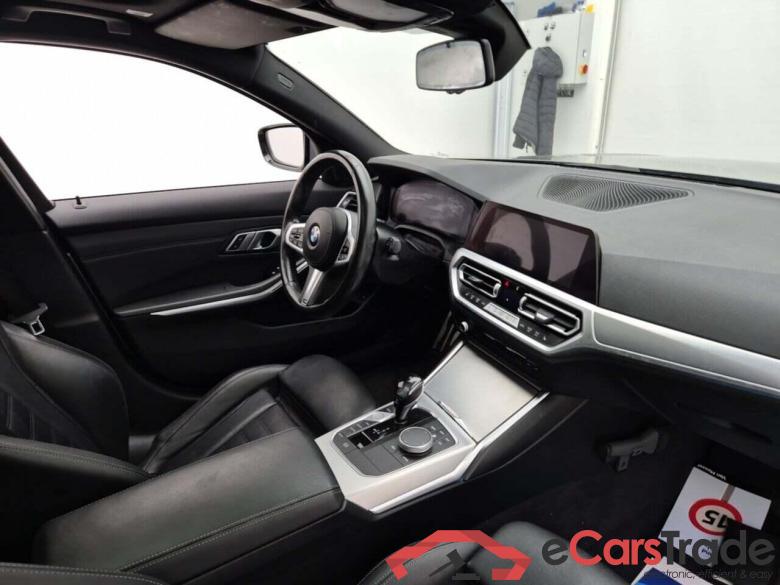 BMW 3-serie Touring 318i M-Sport High Exe. Ed. AUT #3