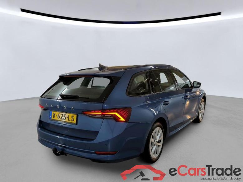 SKODA Octavia Combi 81 kW #6