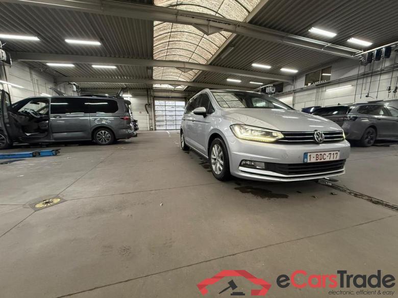 VOLKSWAGEN Touran Touran  Highline 1.6 TDI SCR BlueMotion Technology 85 kW (115 pk) 7 versnellingen DSG #2