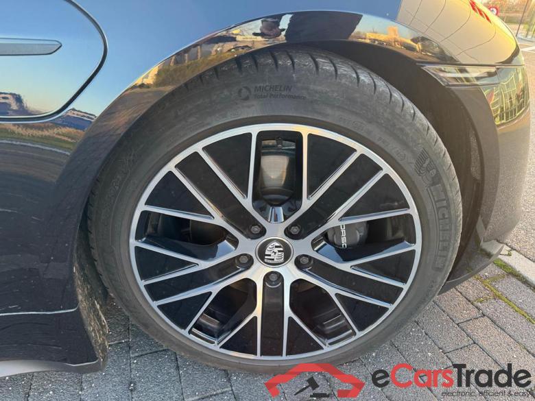 PORSCHE Taycan Taycan #5