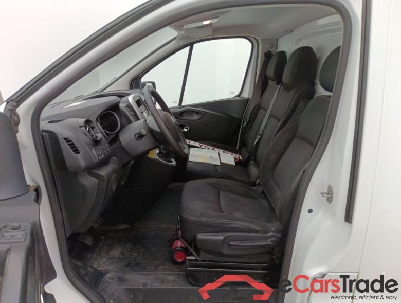 Renault Trafic L1H1 dCi 95 Grand Confort 2.7T 4d #3