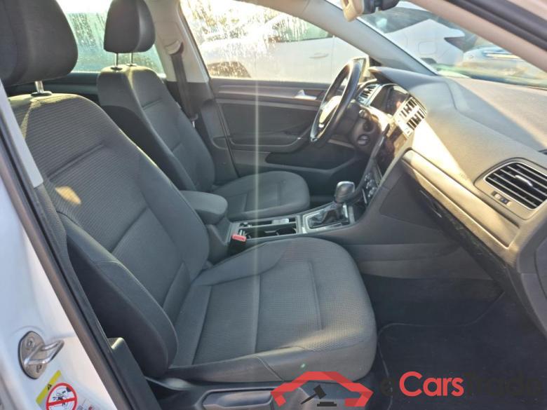 VOLKSWAGEN Golf / 2016 / 5P / berlina con portón e-Golf ePower 110 kW (136CV) #6