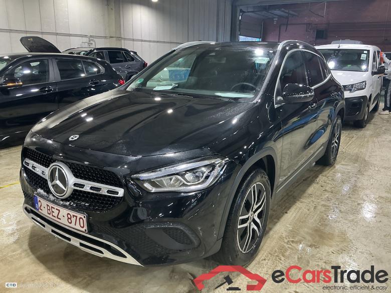 MERCEDES-BENZ GLA - Klasse 2.0 GLA 200 D DCT BUSINESS SOLUTION #1