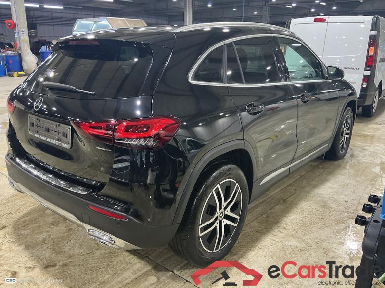 MERCEDES-BENZ GLA - Klasse 2.0 GLA 200 D DCT BUSINESS SOLUTION #4