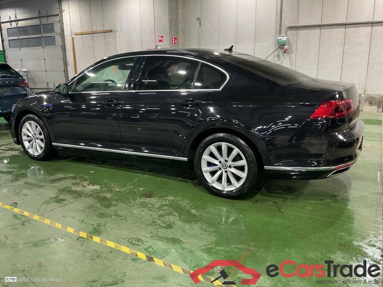VOLKSWAGEN PASSAT 1.4 TSI GTE BUSINESS DSG #3