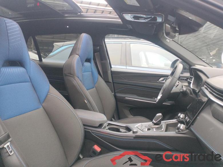 Lynk&CO 01 CM200_CX11_GEP3 MP+PHEV80_LOUDER MID CLUB_2022 AUTUMN_7DCT FWD_LHD_EU #5