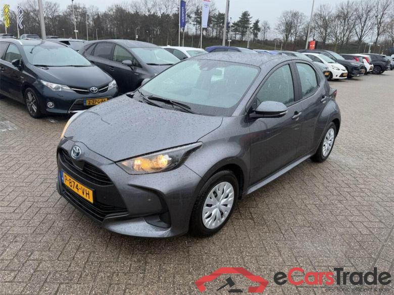 TOYOTA YARIS 1.5 Hybrid Active #1