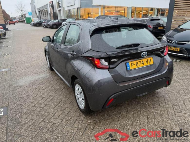 TOYOTA YARIS 1.5 Hybrid Active #3